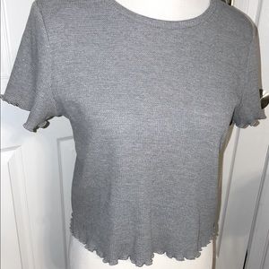 Grey short sleeve, Ruffled sleeve and bottom edges